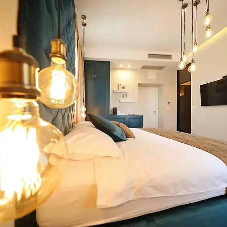 Three Pearls Deluxe Rooms & Studios Zadar Exterior photo
