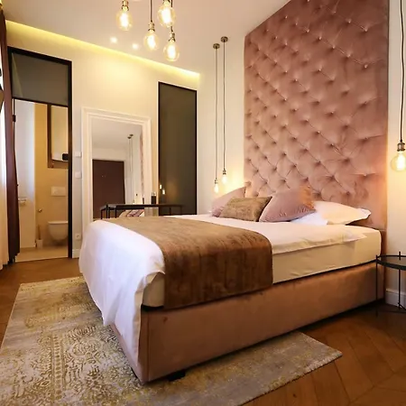 Three Pearls Deluxe Rooms & Studios Zadar Exterior photo